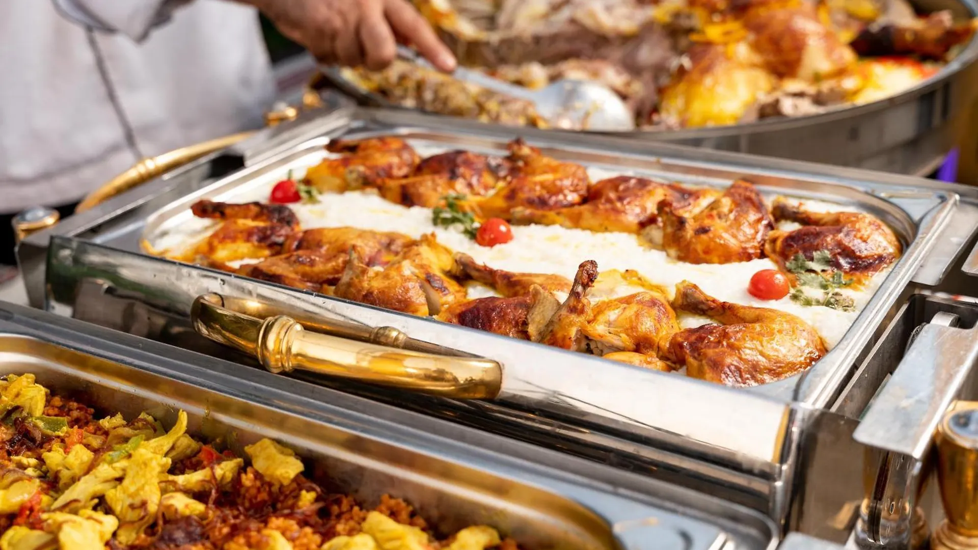 Sheraton Dammam Hotel & Convention Centre 5*,